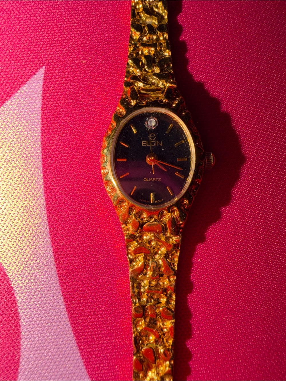 Vintage Elgin Ladies Goldtone Nugget Diamond Accent Quartz Watch GUC 6.5” long